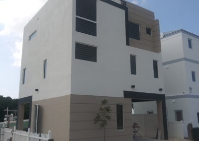 Modern house on the Florida Keys with Impact Windows