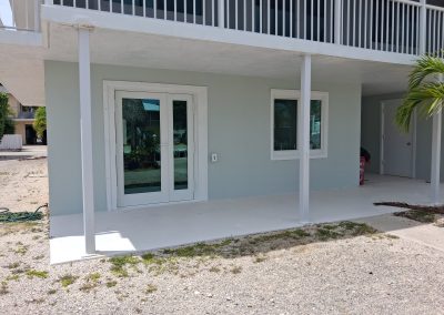 Pino Windows of the Keys