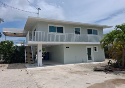 Pino Windows of the Keys