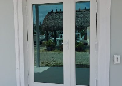 Pino Windows of the Keys